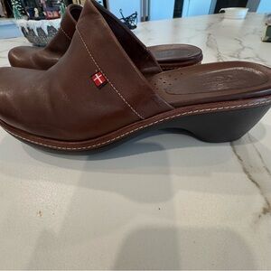 Ecco Rich Brown Leather Clogs Size 10